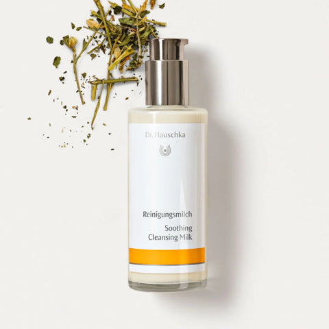 Dr. Hauschka Soothing Cleansing Milk 145ml | Remove Makeup